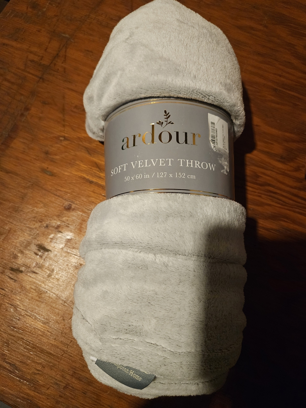 Ardour Soft Velvet Throw - Light Gray